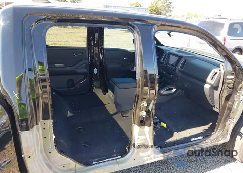 2022 Nissan Frontier Sv 4X4 from USA, damaged, VIN 1N6ED1EK4NN678008